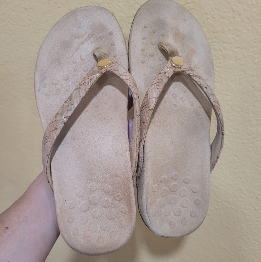 Vionic sandals